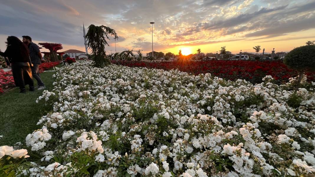 Konya’nın günbatımında masalsı manzara sunan parkı 13
